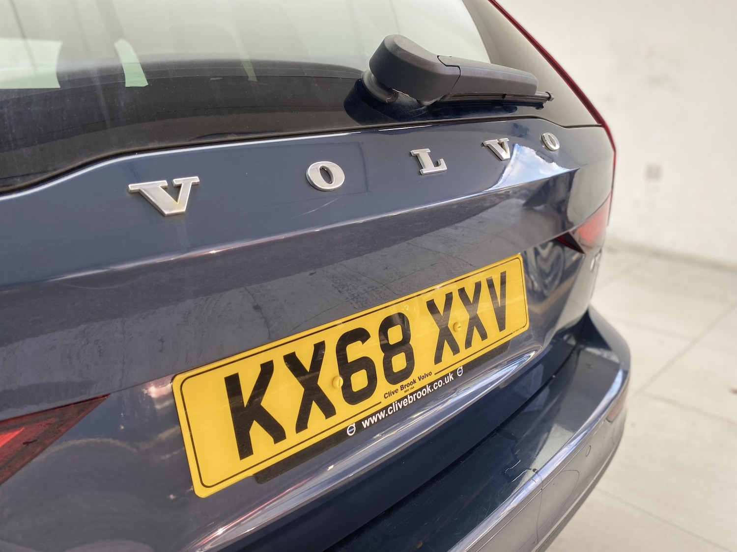 Used Volvo V60 2018 for sale - 76769816: Photo 31