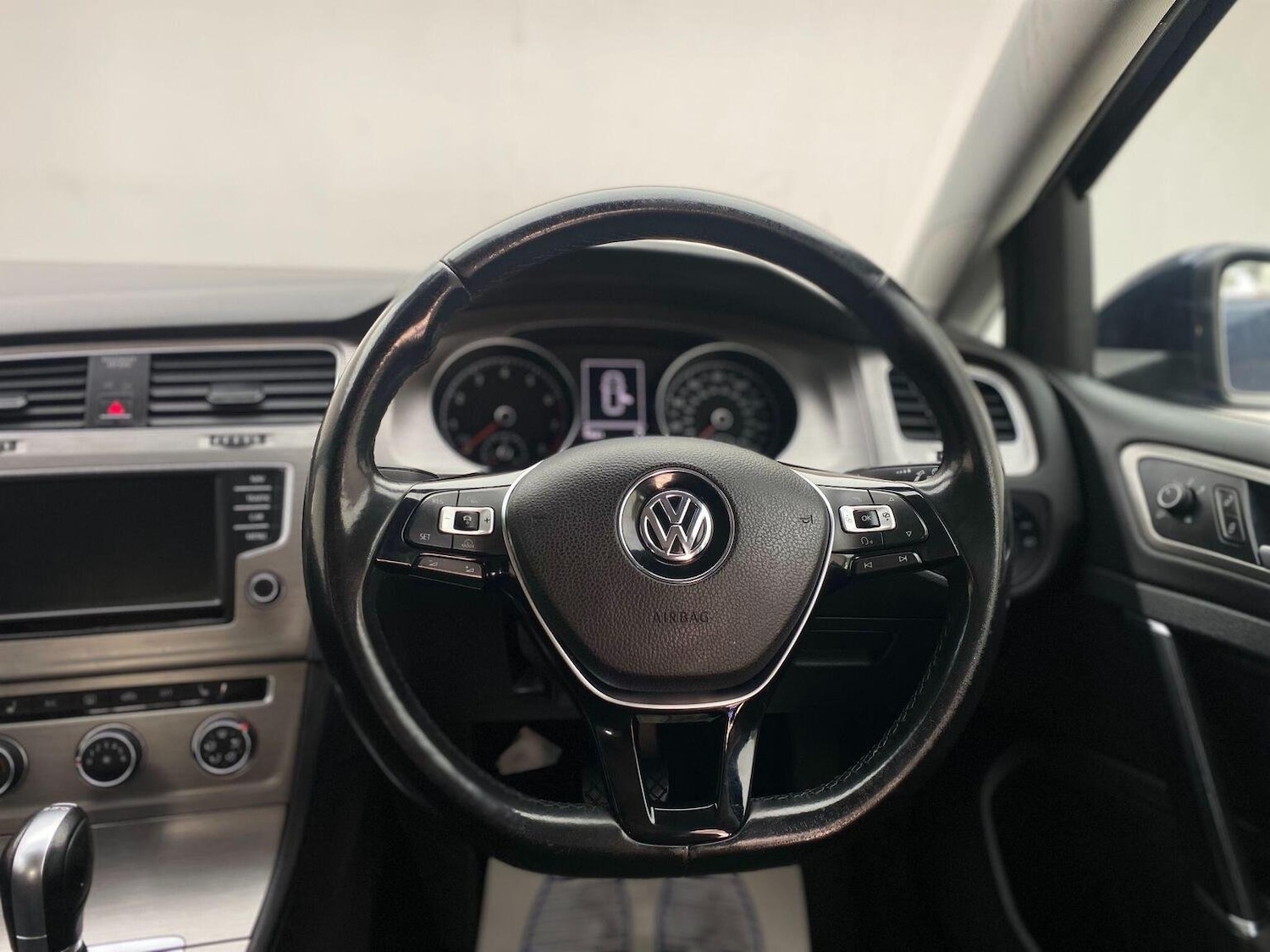 Used Volkswagen Golf 2016 for sale - 76794683: Photo 37