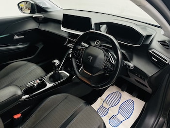 Used Peugeot 208 2020 for sale - 77241927: Photo