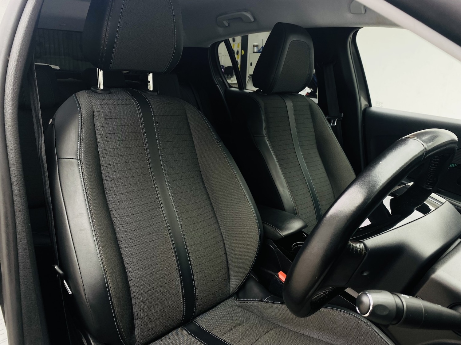 Used Peugeot 208 2020 for sale - 77241927: Photo 40