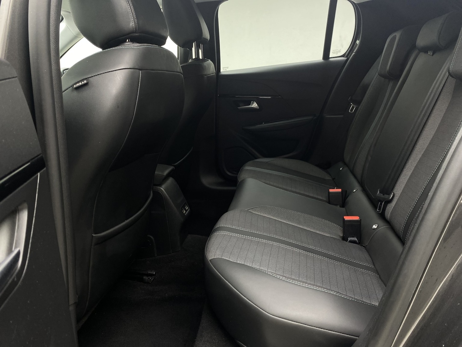 Used Peugeot 208 2020 for sale - 77241927: Photo 44