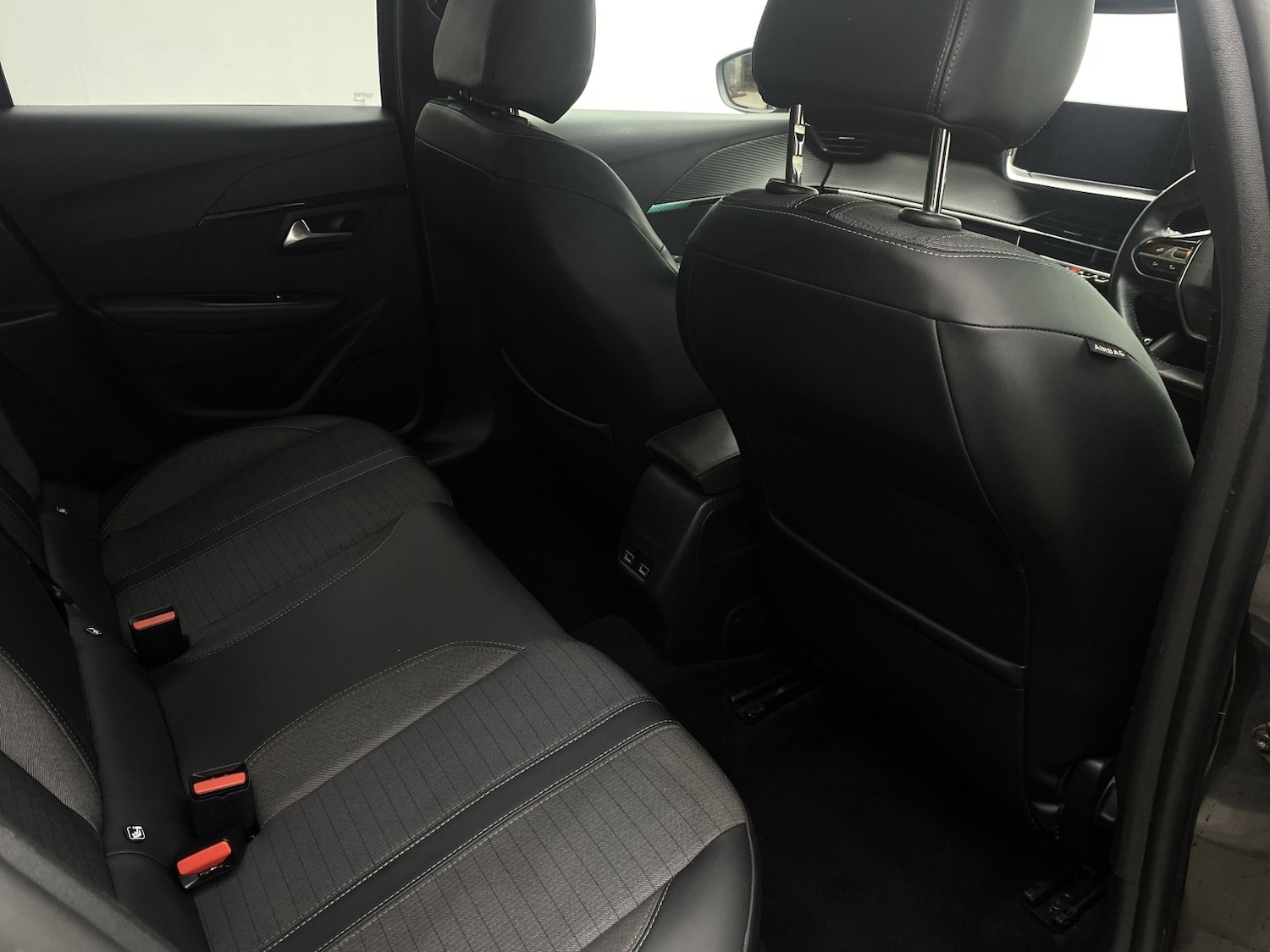 Used Peugeot 208 2020 for sale - 77241927: Photo 46