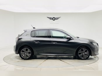 Used Peugeot 208 2020 for sale - 77241927: Photo