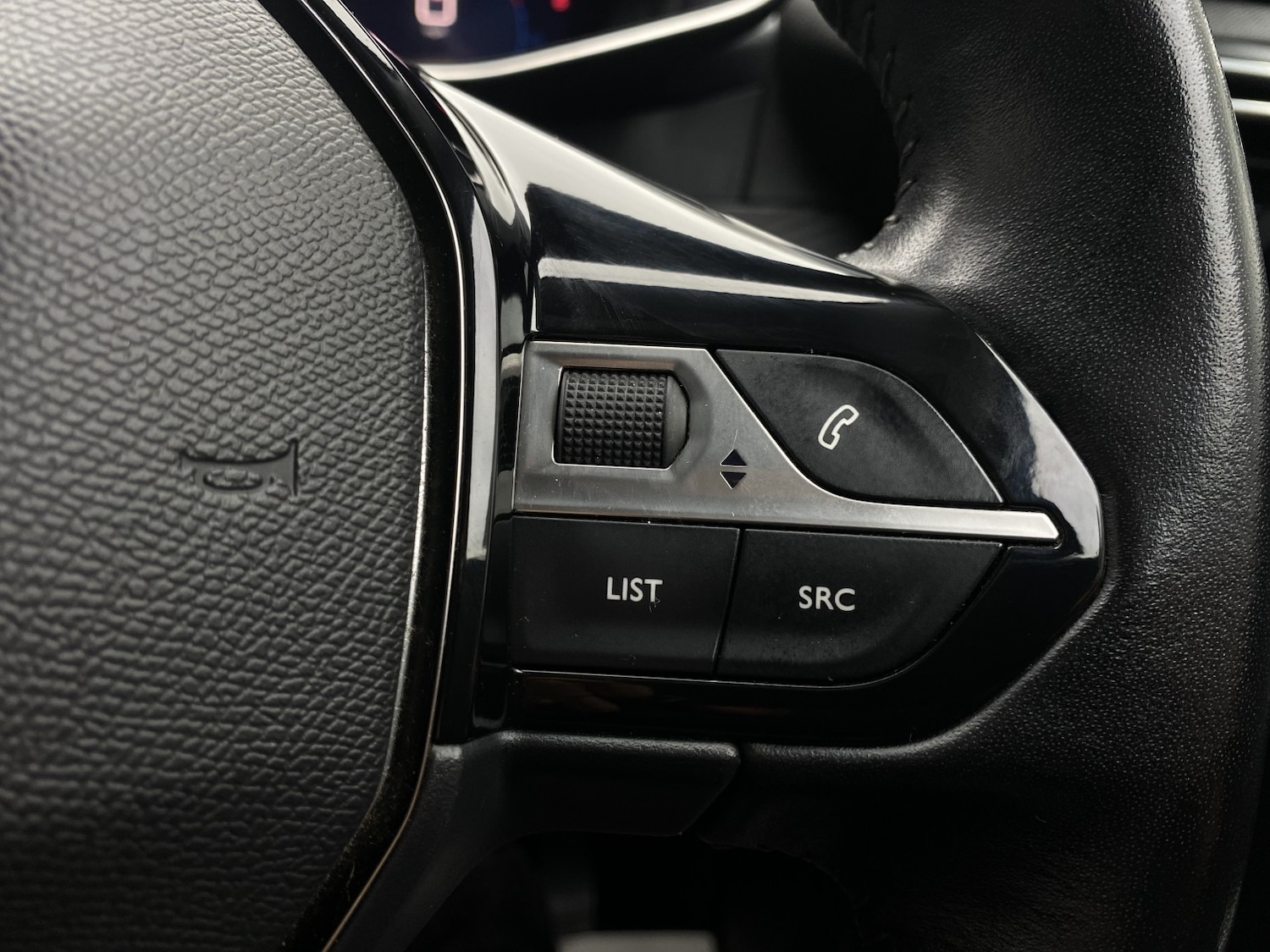 Used Peugeot 208 2020 for sale - 77241927: Photo 51