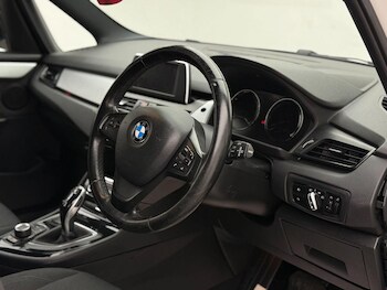 Used BMW 2 Series 2018 for sale - 76744225: Photo