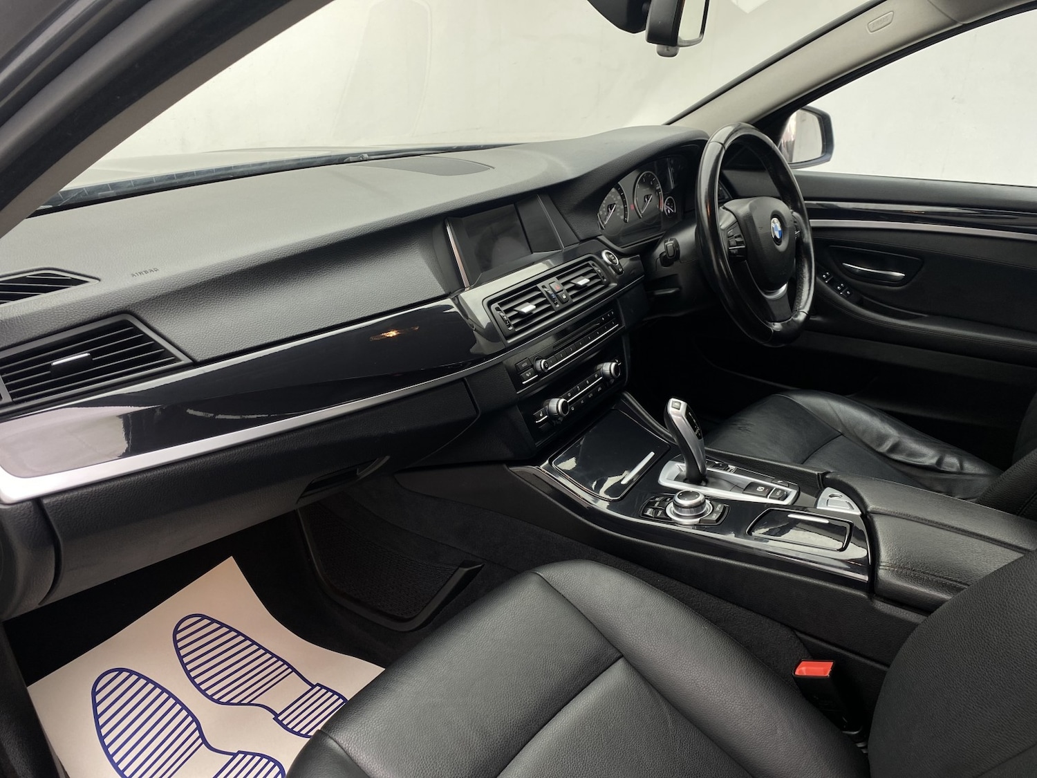 Used BMW 5 Series 2016 for sale - 76769803: Photo 41