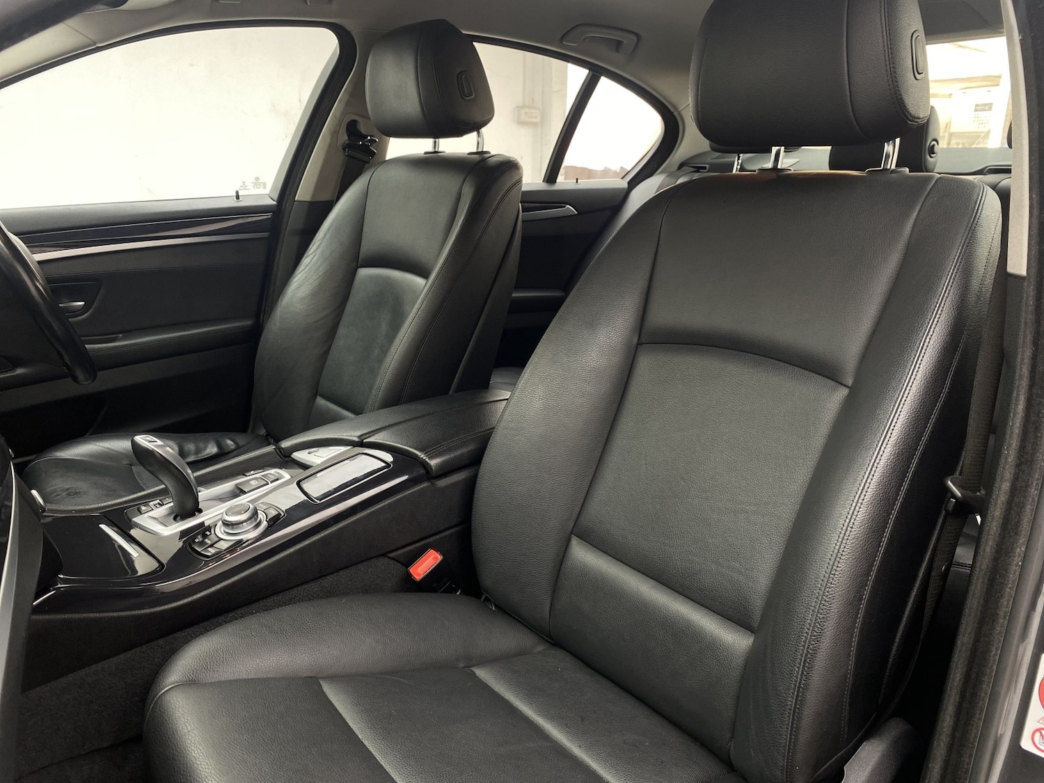 Used BMW 5 Series 2016 for sale - 76769803: Photo 43