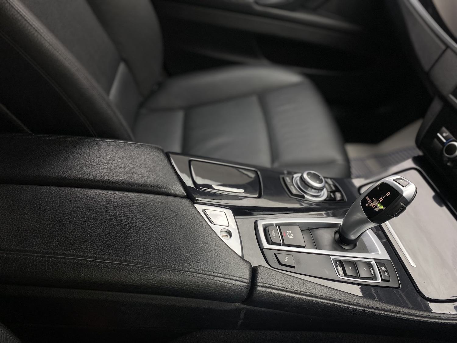 Used BMW 5 Series 2016 for sale - 76769803: Photo 54