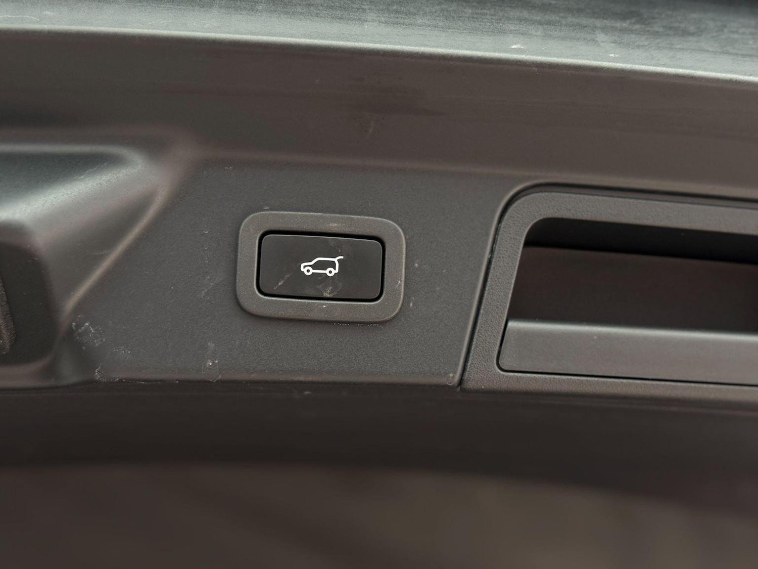 Used Land Rover Range Rover Velar 2021 for sale - 76794516: Photo 34