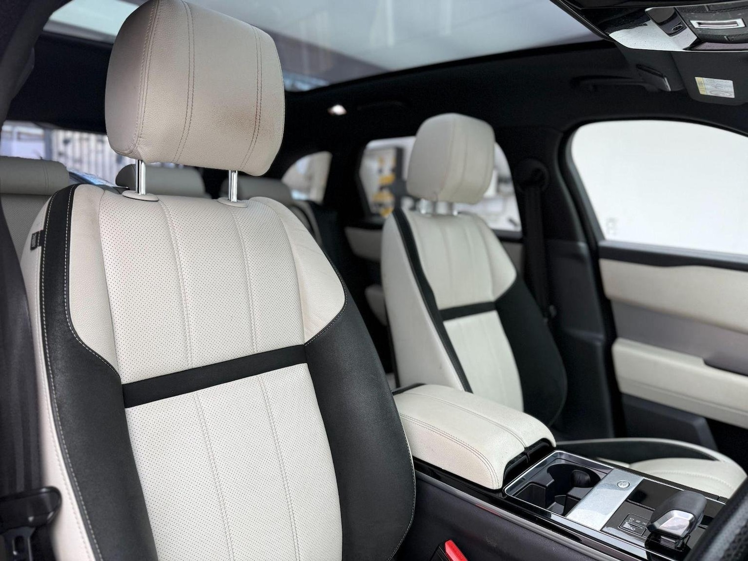 Used Land Rover Range Rover Velar 2021 for sale - 76794516: Photo 39