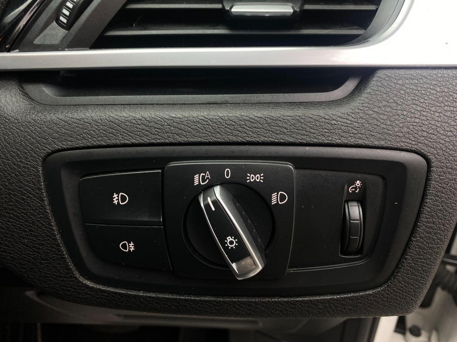 Used BMW X1 2017 for sale - 76744256: Photo 38