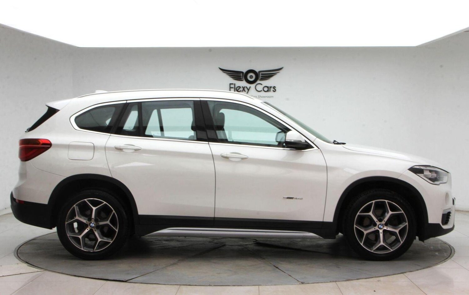 Used BMW X1 2017 for sale - 76744256: Photo 6