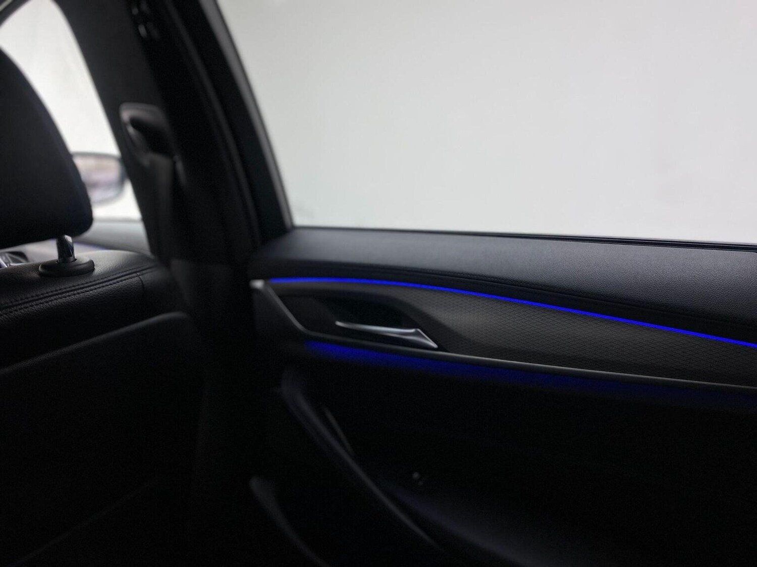 Used BMW 5 Series 2017 for sale - 76744167: Photo 44