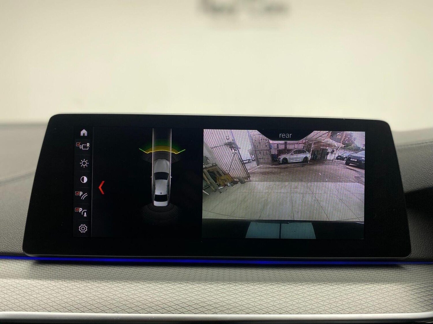 Used BMW 5 Series 2017 for sale - 76744167: Photo 55