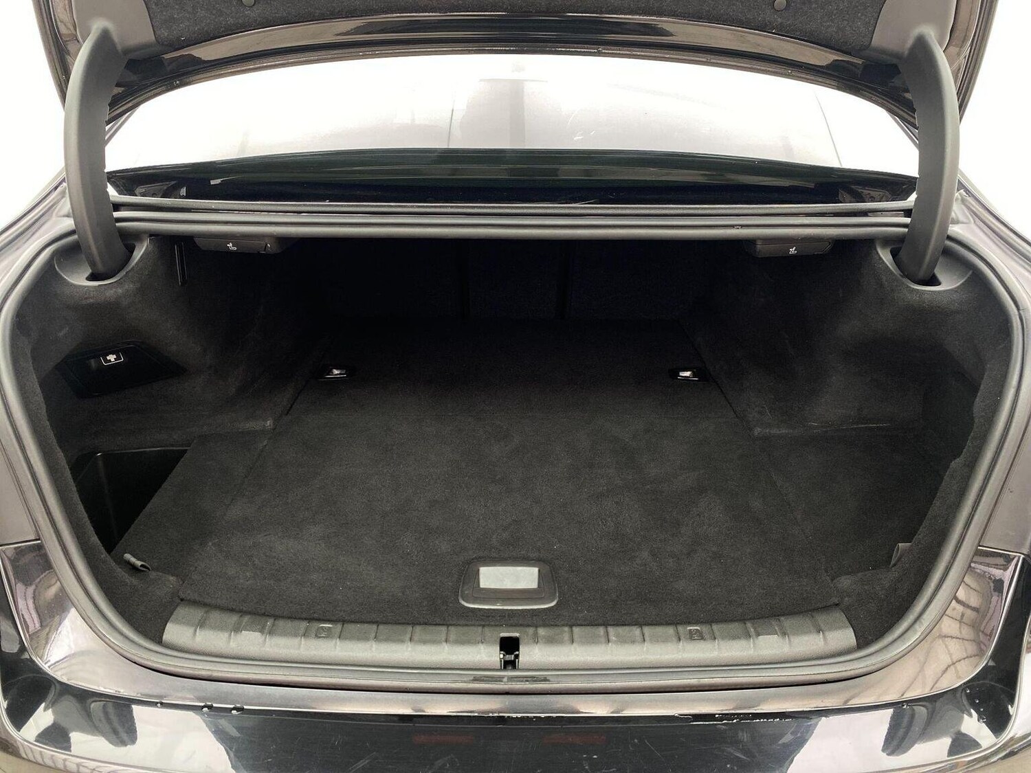 Used BMW 5 Series 2017 for sale - 76744167: Photo 57