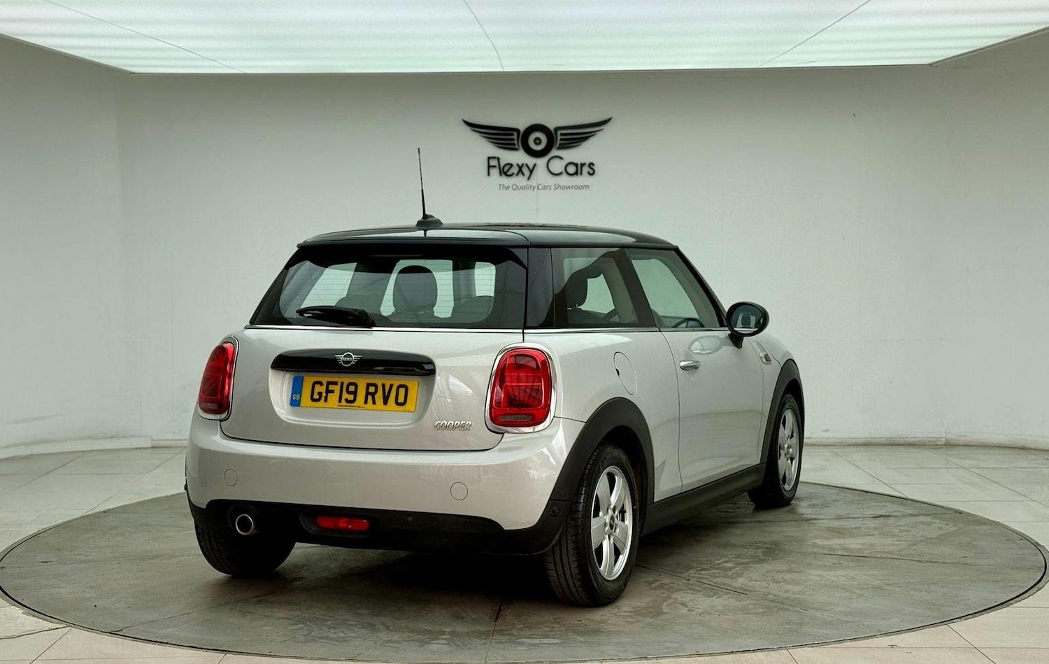 Used MINI Hatch 2019 for sale - 76794514: Photo 5