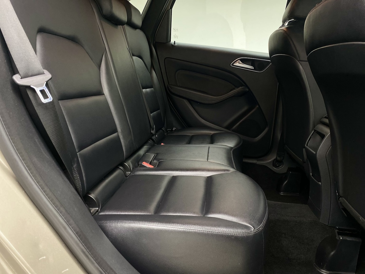 Used Mercedes-Benz B Class 2012 for sale - 76986811: Photo 47