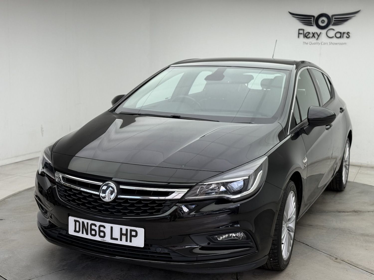 Used Vauxhall Astra 2016 for sale - 76941768: Photo 11
