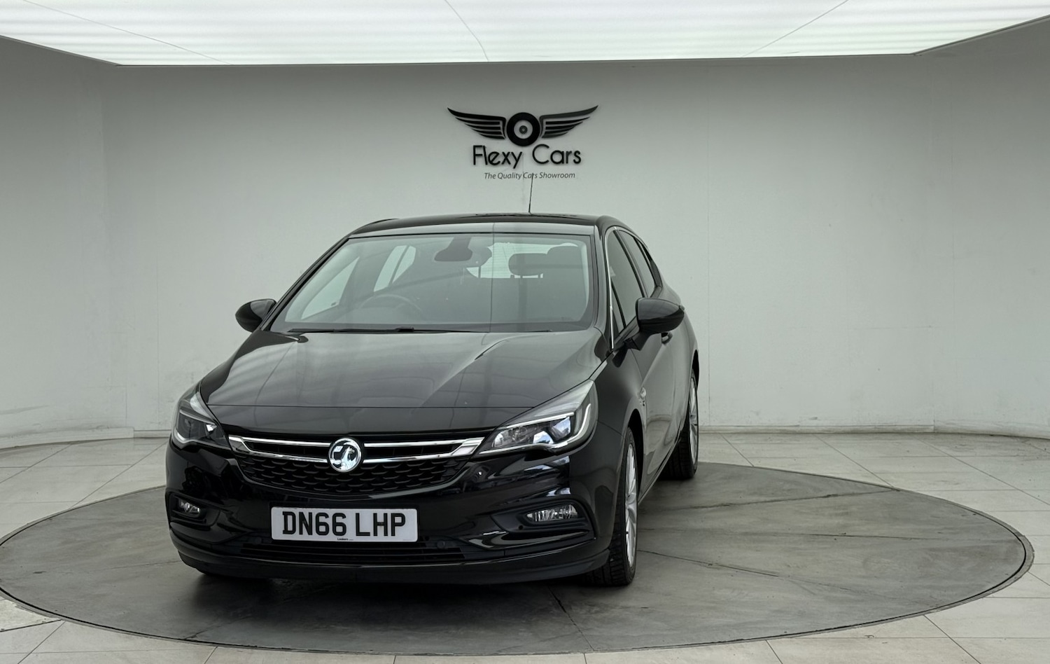 Used Vauxhall Astra 2016 for sale - 76941768: Photo 8