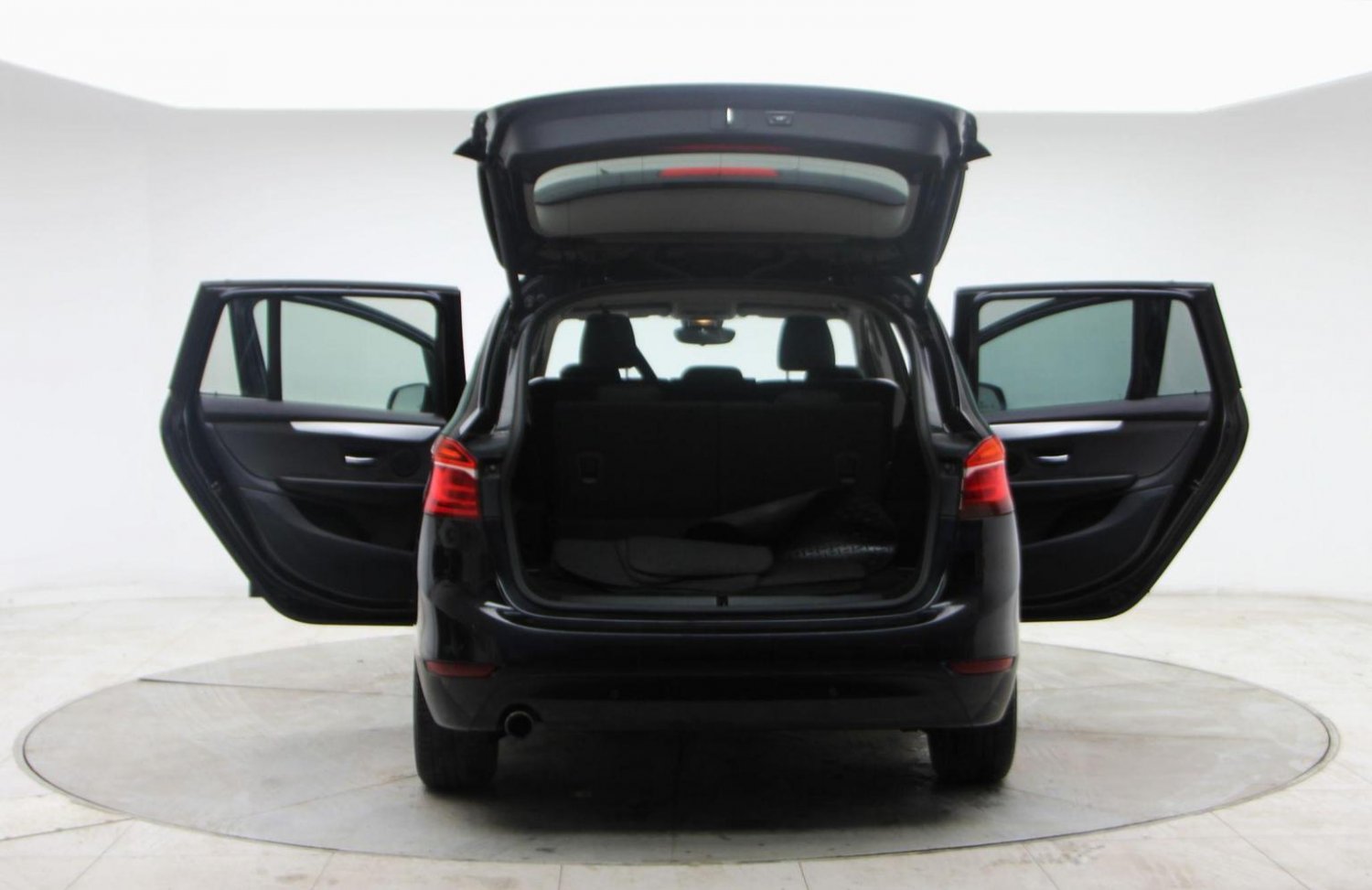 Used BMW 2 Series Gran Tourer 2016 for sale - 76794552: Photo 17