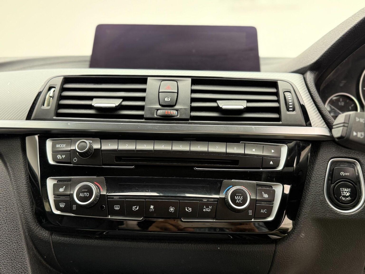 Used BMW 3 Series 2018 for sale - 76794688: Photo 53