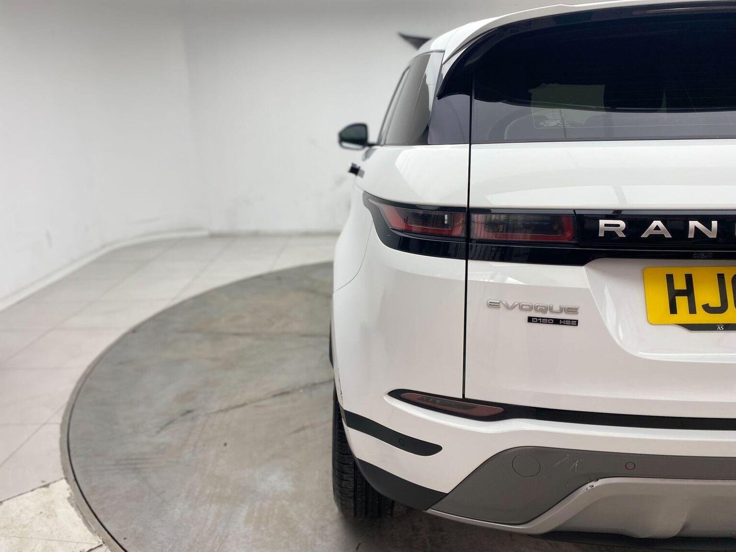 Used Land Rover Range Rover Evoque 2019 for sale - 76744185: Photo 18