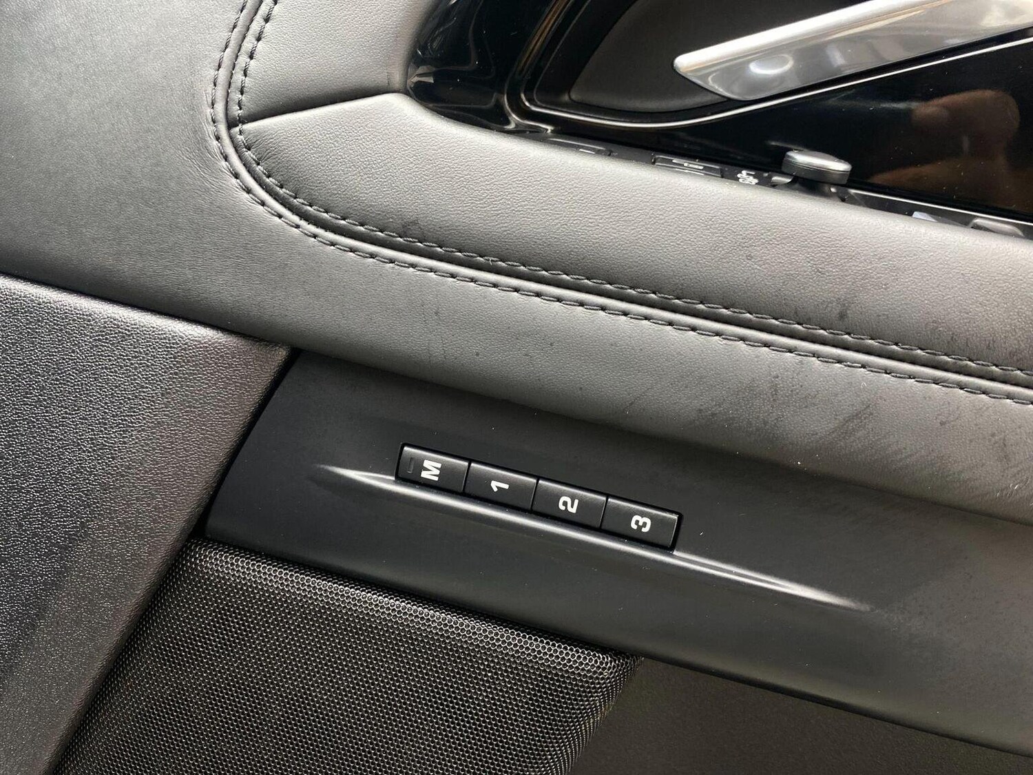 Used Land Rover Range Rover Evoque 2019 for sale - 76744185: Photo 32