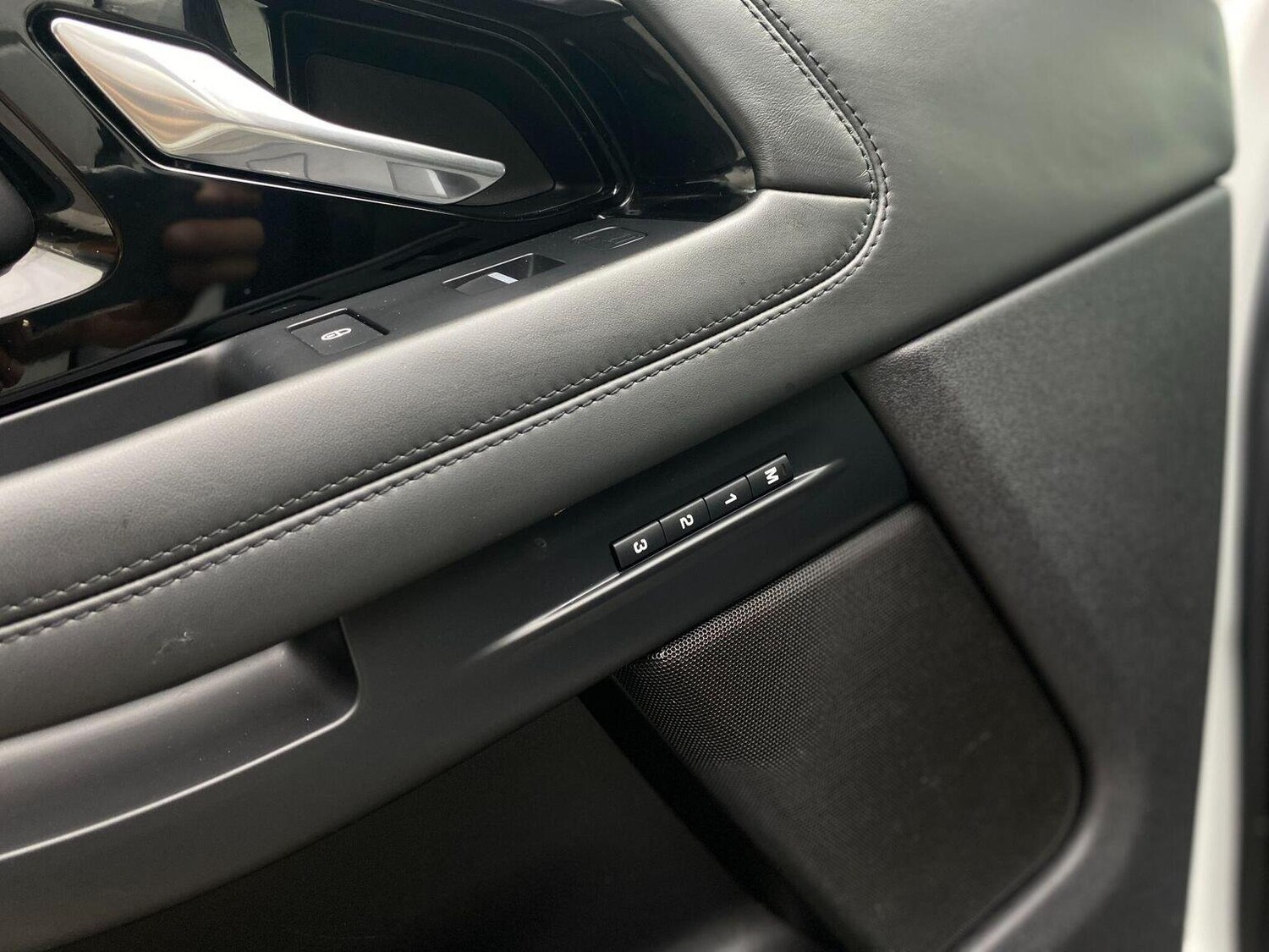 Used Land Rover Range Rover Evoque 2019 for sale - 76744185: Photo 39