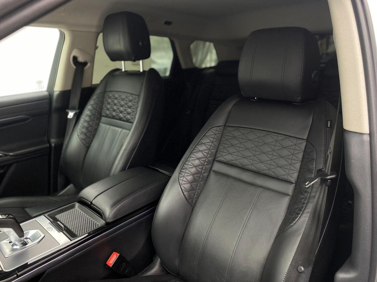 Used Land Rover Range Rover Evoque 2019 for sale - 76744185: Photo 53