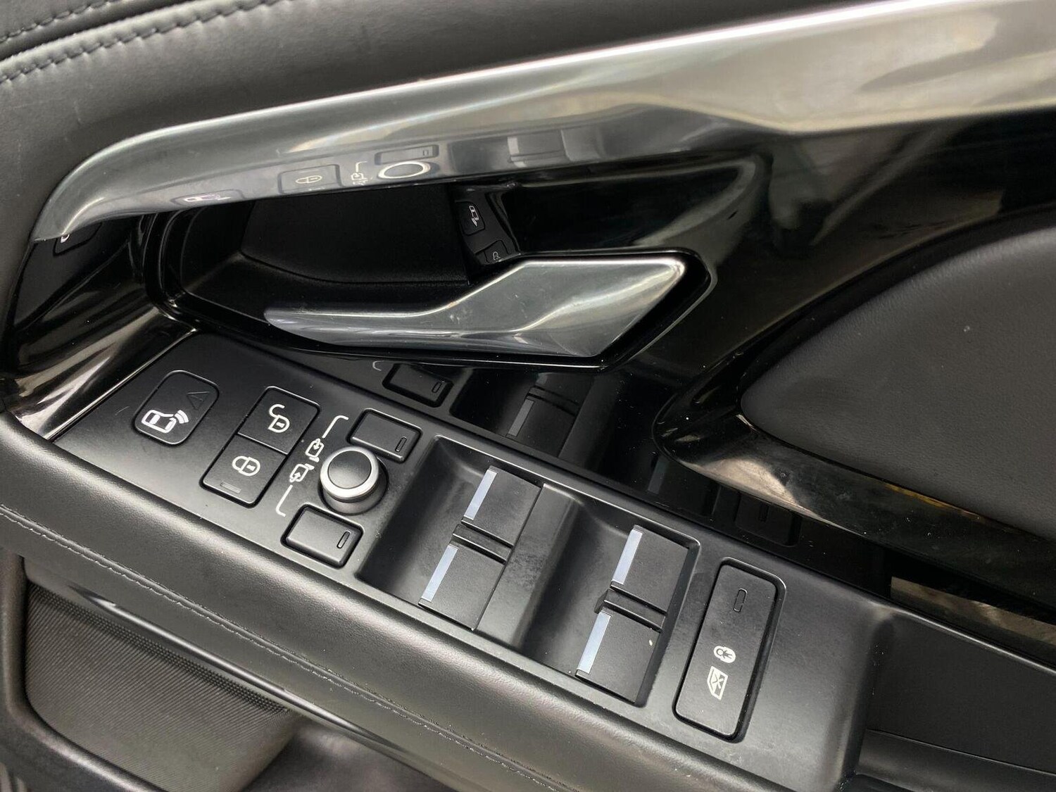 Used Land Rover Range Rover Evoque 2019 for sale - 76744185: Photo 71