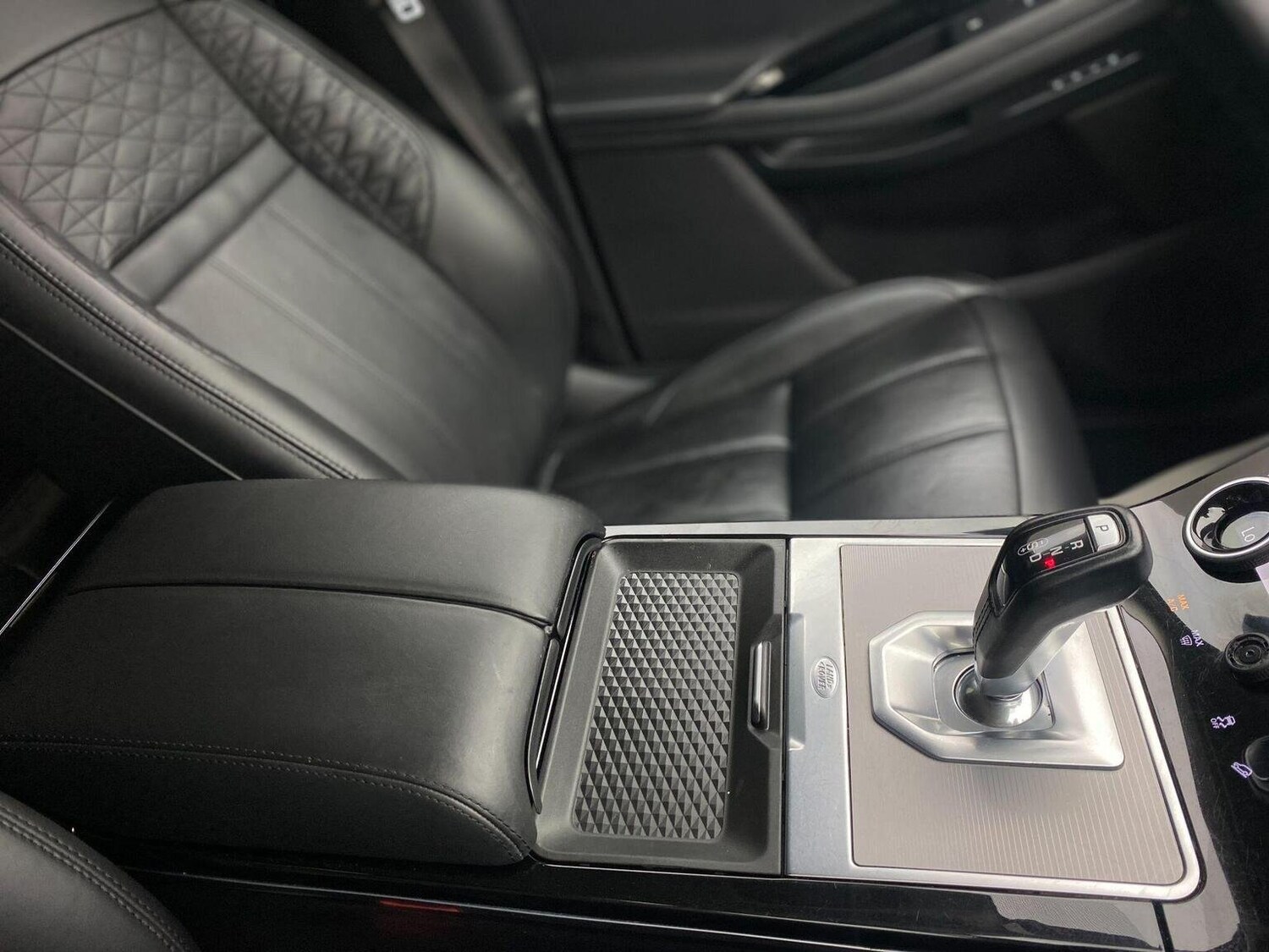 Used Land Rover Range Rover Evoque 2019 for sale - 76744185: Photo 73