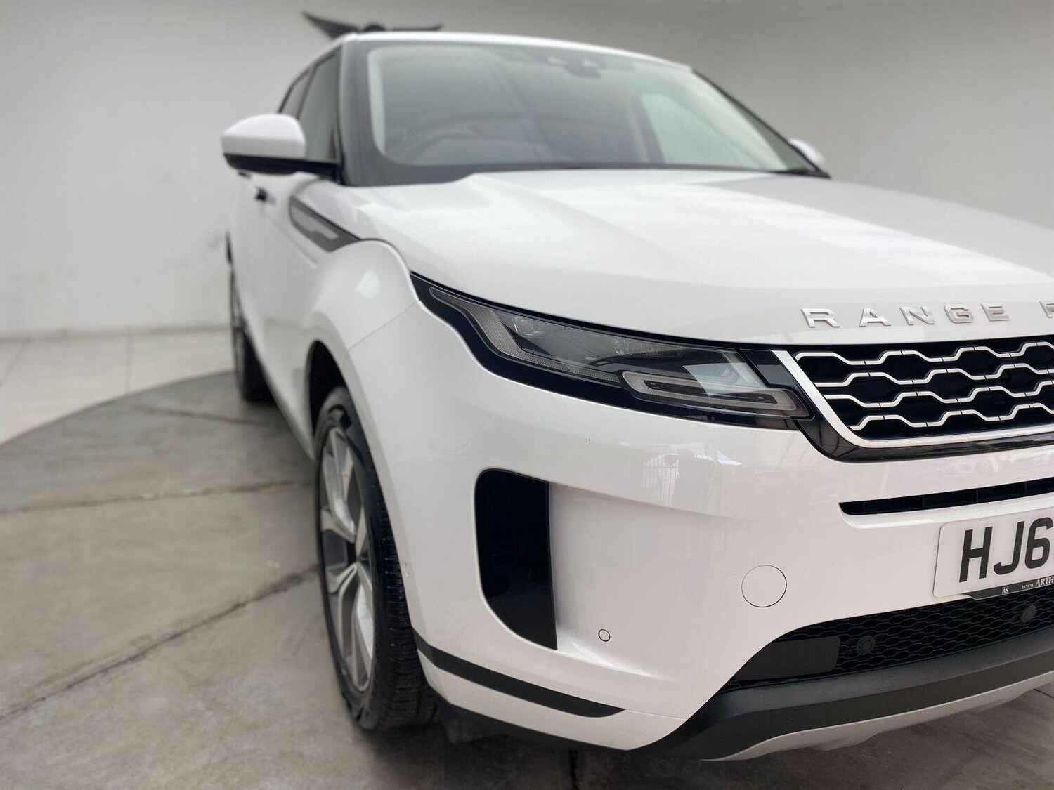 Used Land Rover Range Rover Evoque 2019 for sale - 76744185: Photo 9