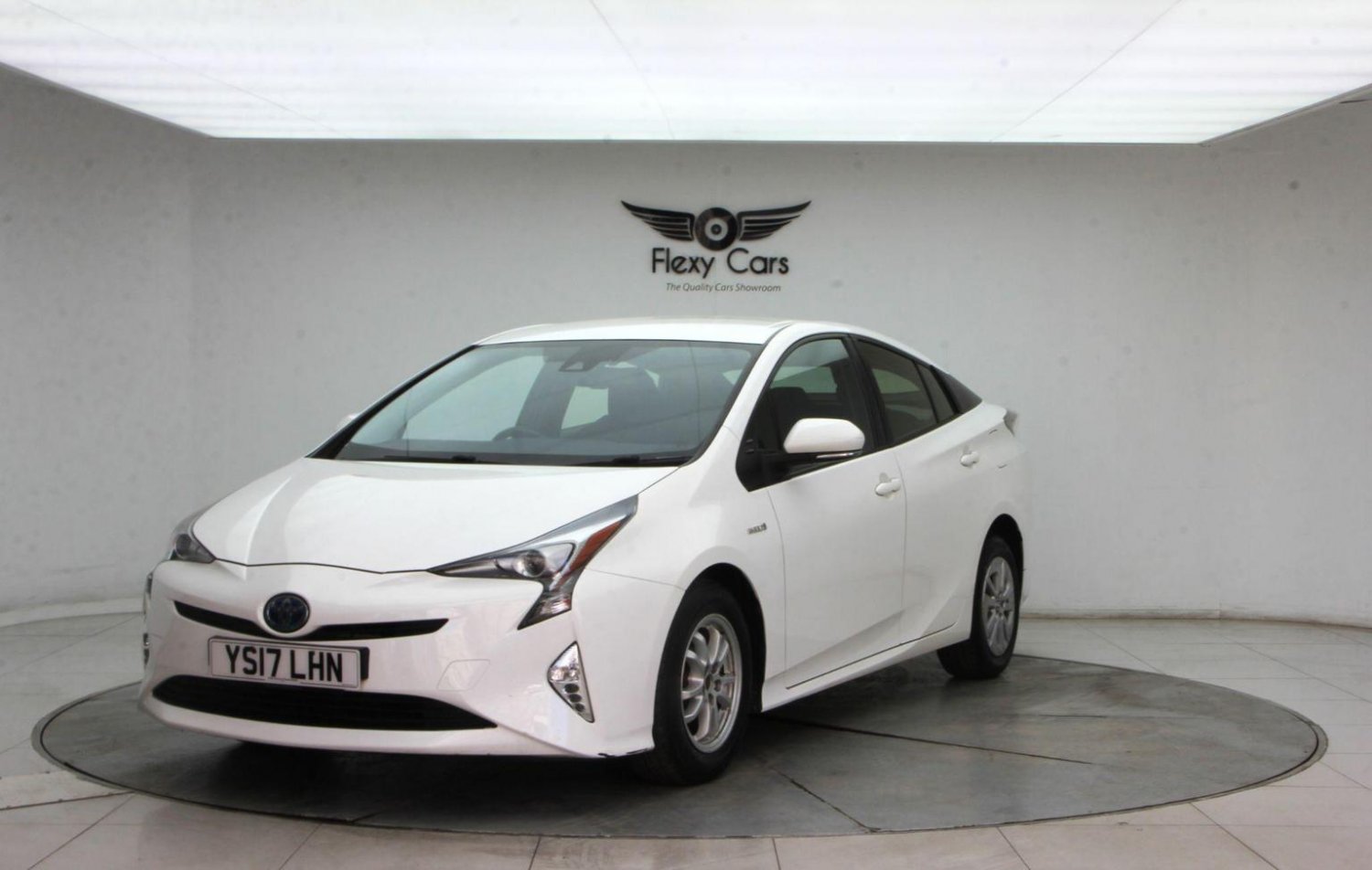 Used Toyota Prius 2017 for sale - 76744250: Photo 13