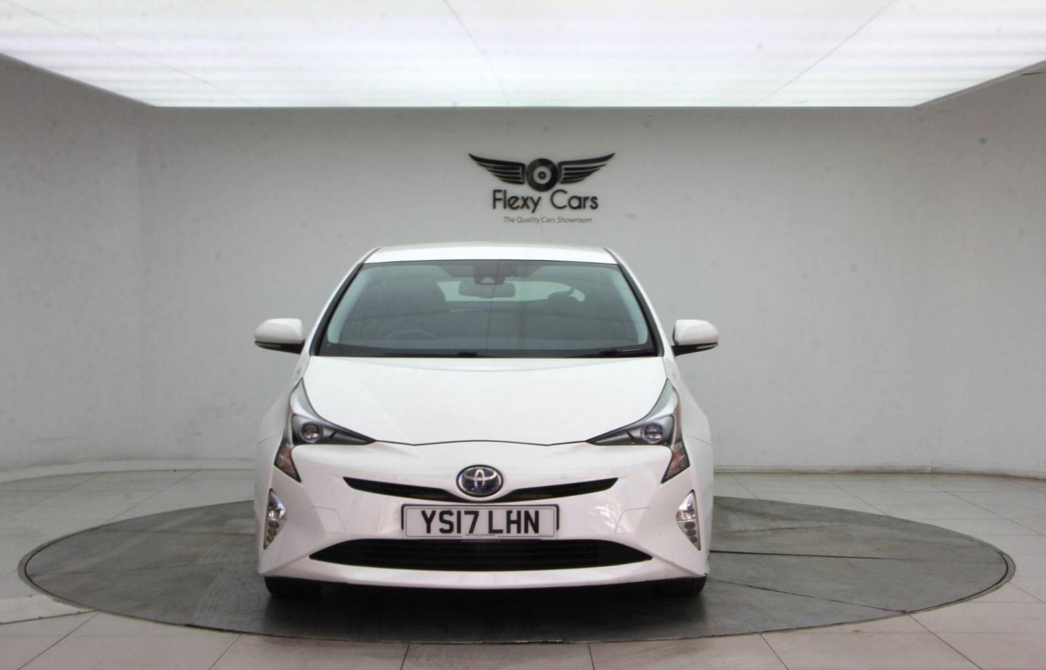 Used Toyota Prius 2017 for sale - 76744250: Photo 15