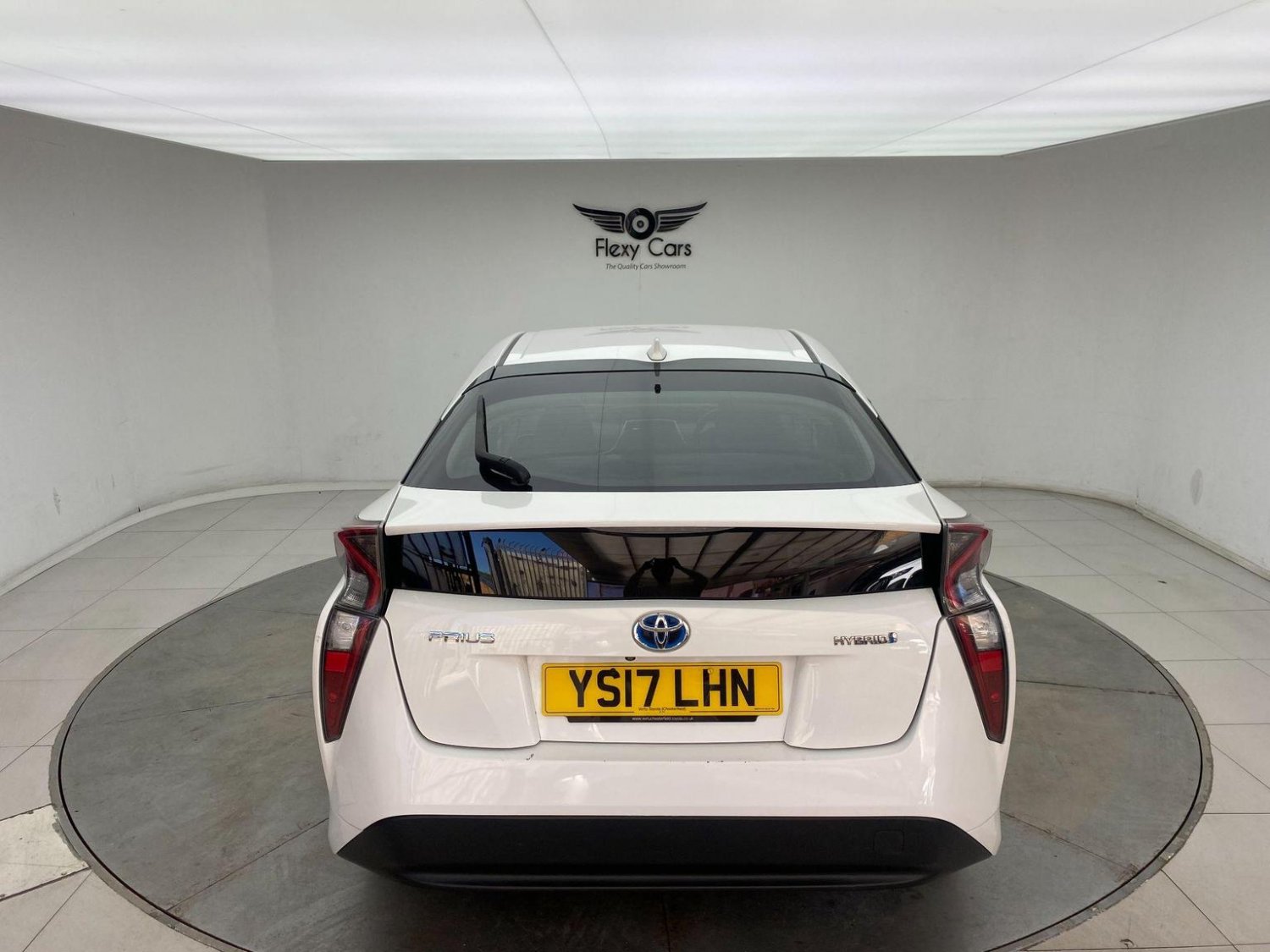 Used Toyota Prius 2017 for sale - 76744250: Photo 30