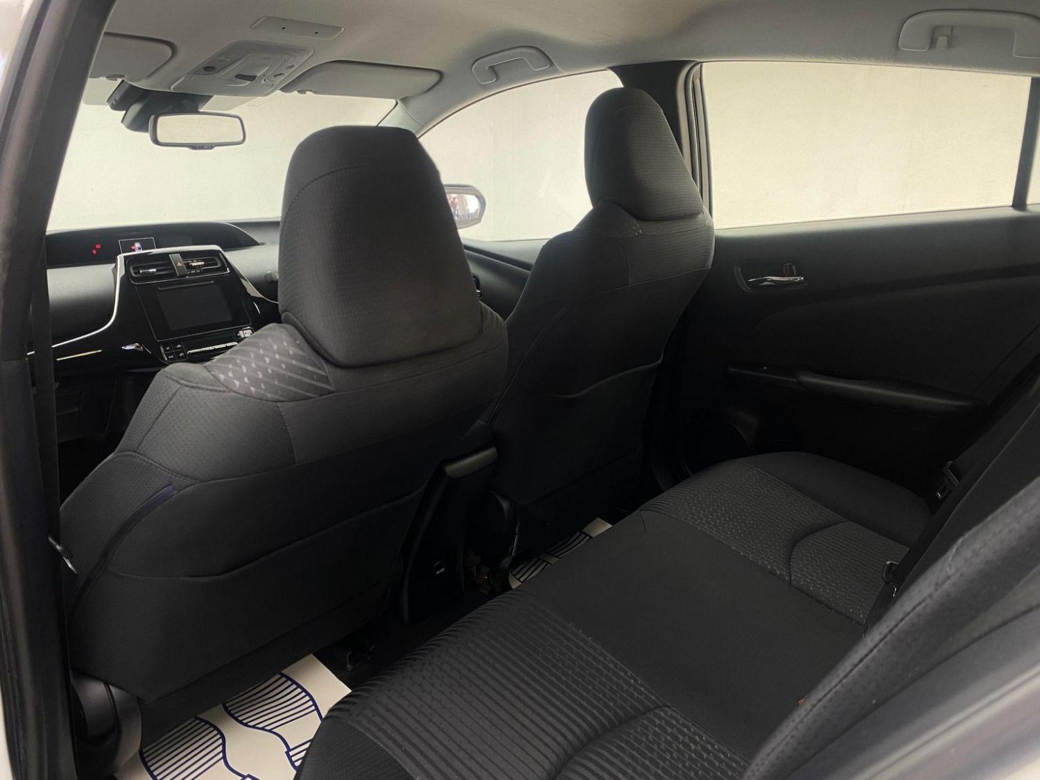 Used Toyota Prius 2017 for sale - 76744250: Photo 36