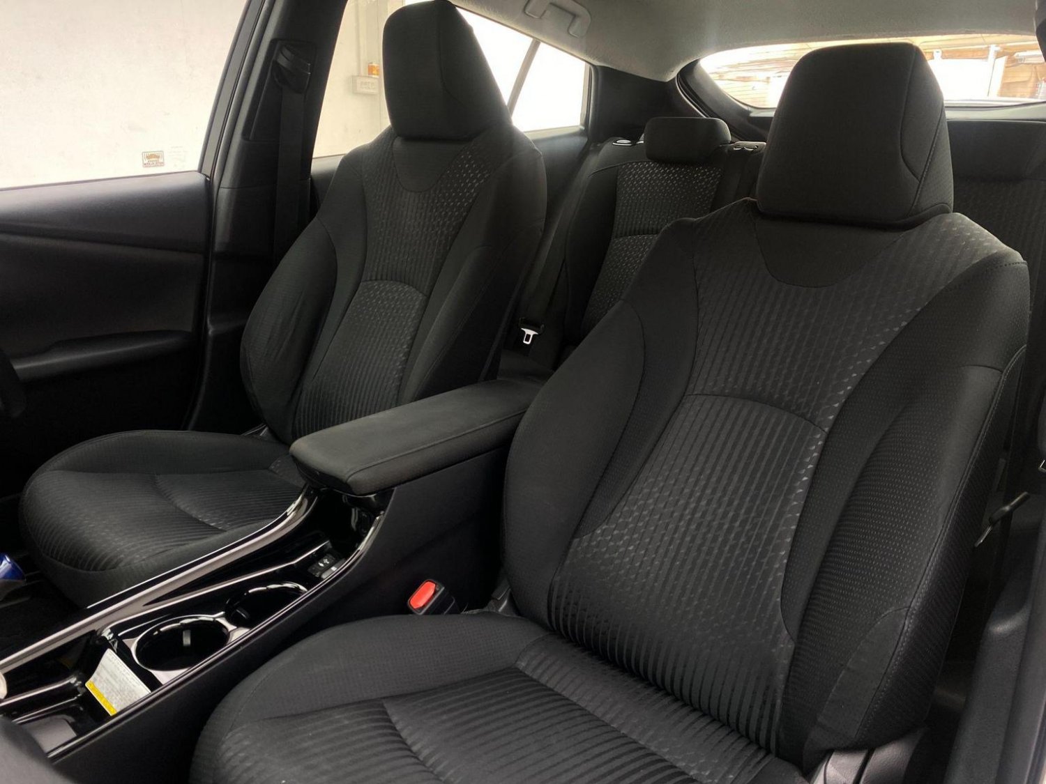 Used Toyota Prius 2017 for sale - 76744250: Photo 39