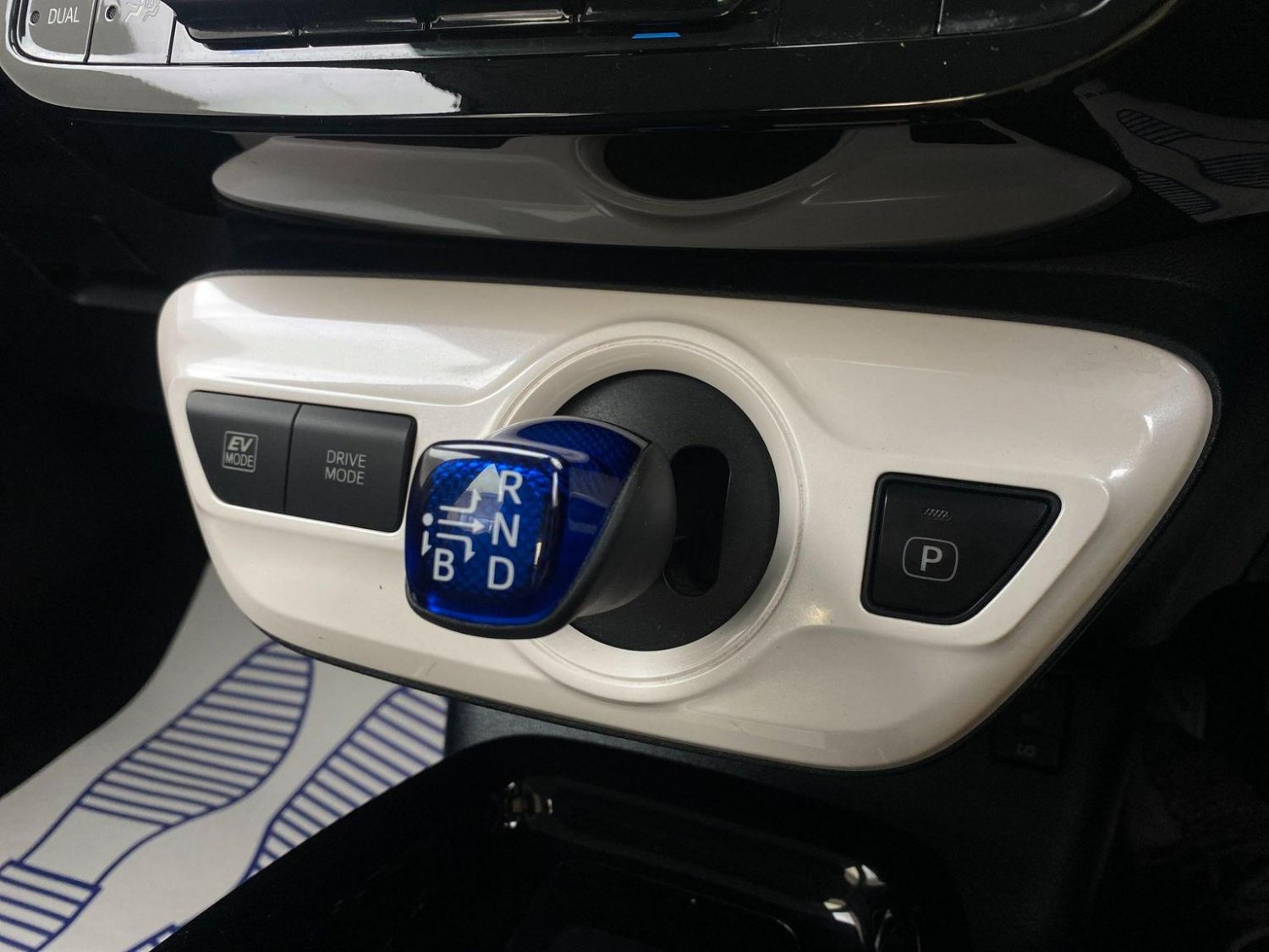 Used Toyota Prius 2017 for sale - 76744250: Photo 54