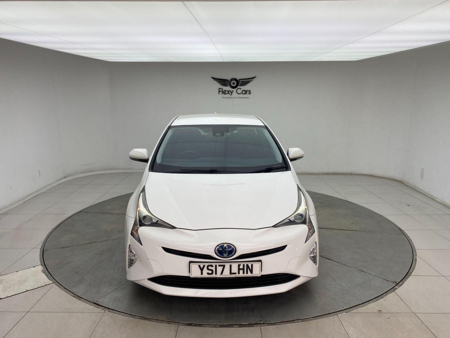 Used Toyota Prius 2017 for sale - 76744250: Photo 67