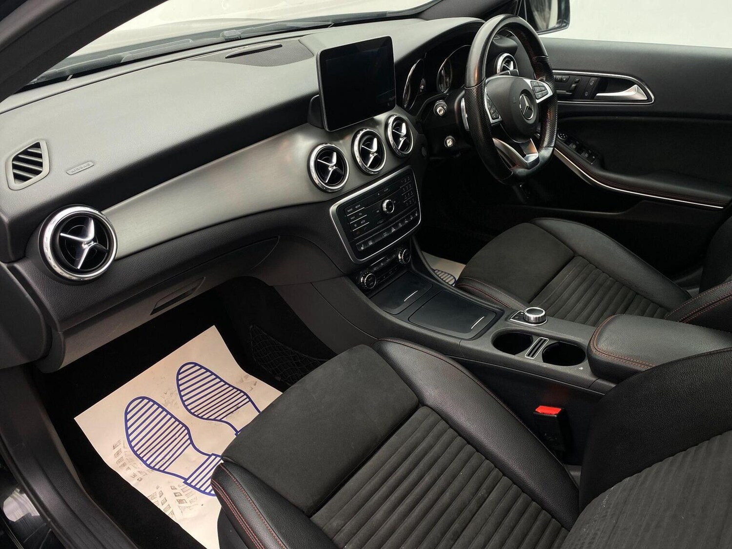 Used Mercedes-Benz GLA 2016 for sale - 76744151: Photo 25