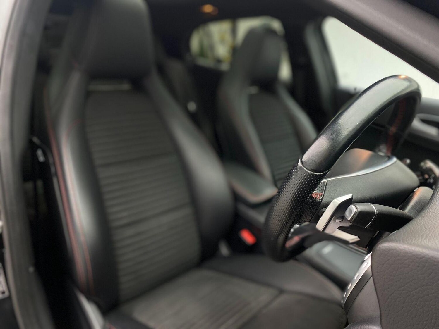 Used Mercedes-Benz GLA 2016 for sale - 76744151: Photo 32