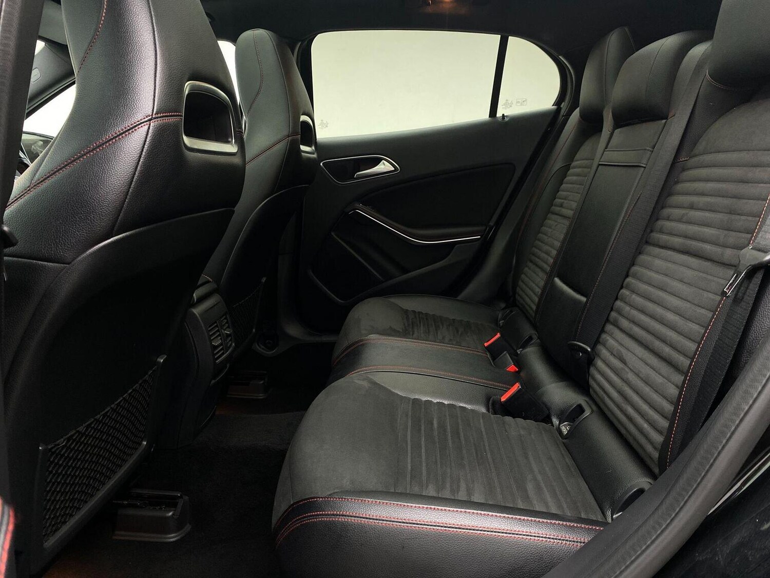 Used Mercedes-Benz GLA 2016 for sale - 76744151: Photo 34