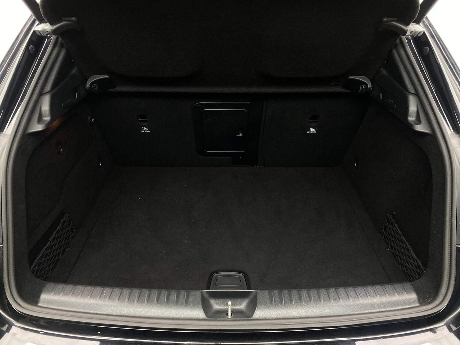 Used Mercedes-Benz GLA 2016 for sale - 76744151: Photo 51