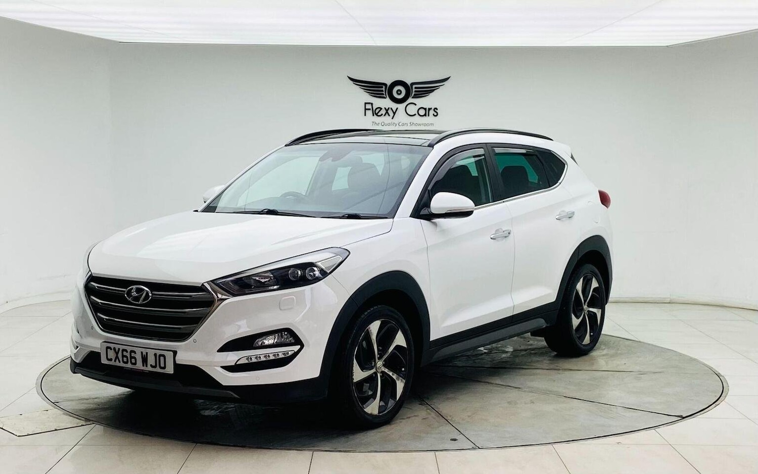 Used Hyundai TUCSON 2016 for sale - 76744186: Photo 4