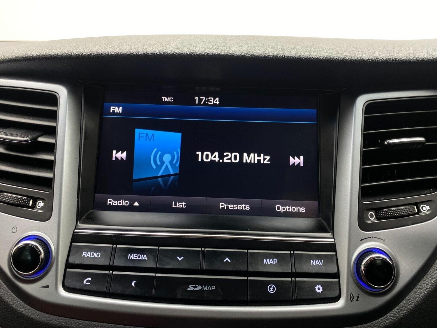 Used Hyundai TUCSON 2016 for sale - 76744186: Photo 46