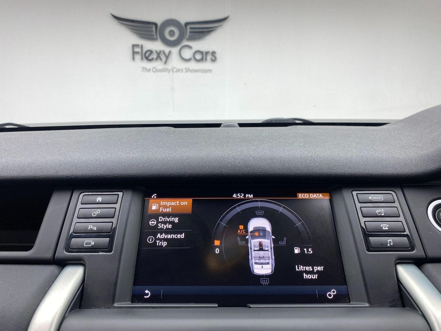 Used Land Rover Discovery Sport 2019 for sale - 76794533: Photo 54