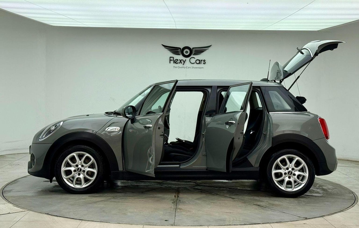 Used MINI Hatch 2018 for sale - 76794699: Photo 24