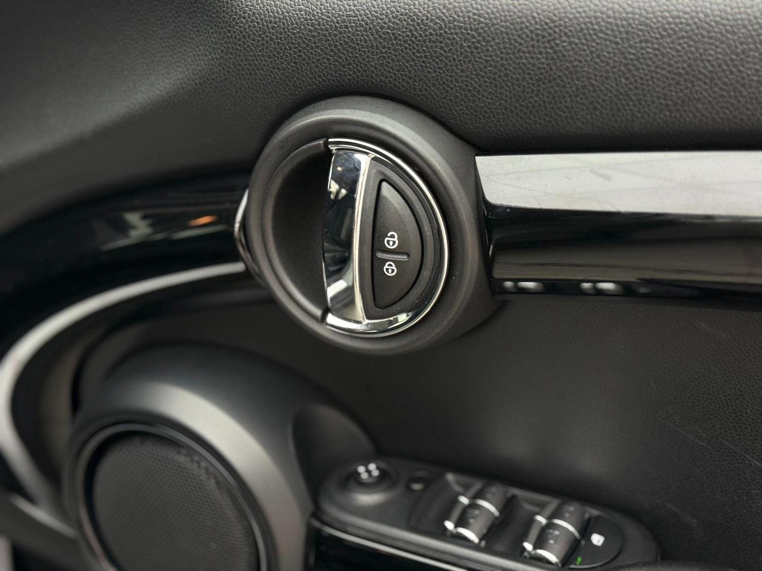 Used MINI Hatch 2018 for sale - 76794699: Photo 39