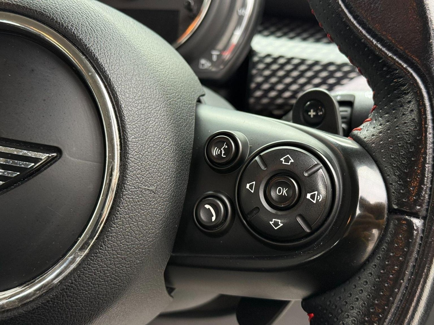 Used MINI Hatch 2018 for sale - 76794699: Photo 43