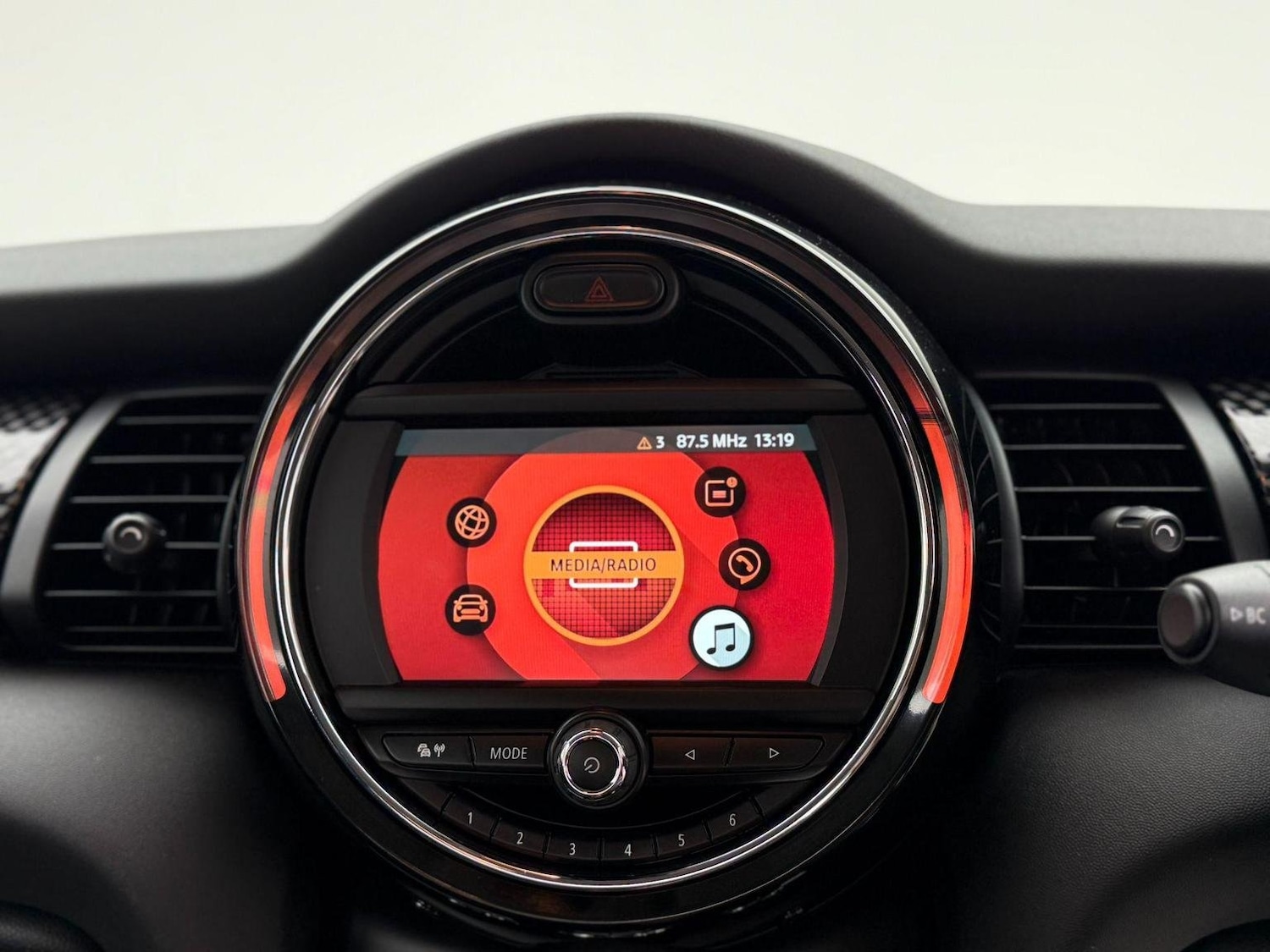 Used MINI Hatch 2018 for sale - 76794699: Photo 56